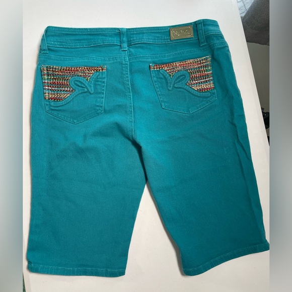 Rocawear Turquoise Embroidered Shorts - Picture 9 of 10